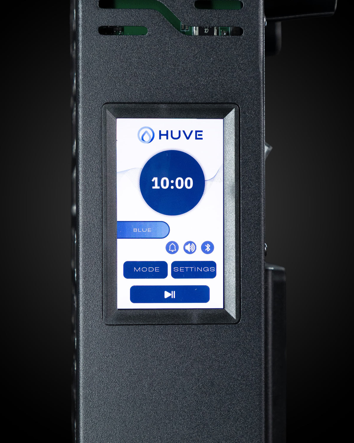 HUVE Luma red light therapy panel in black, digital panel view